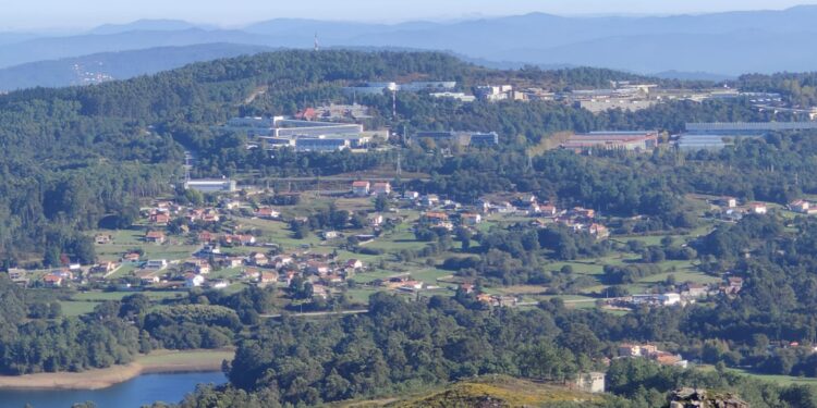Aparece muerta una mujer en una zona de monte en Beade