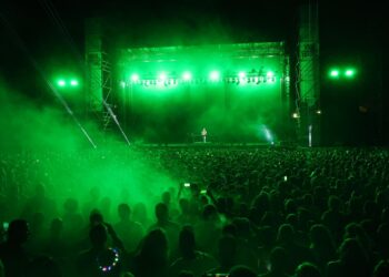 David Guetta convierte Castrelos en su pista de baile