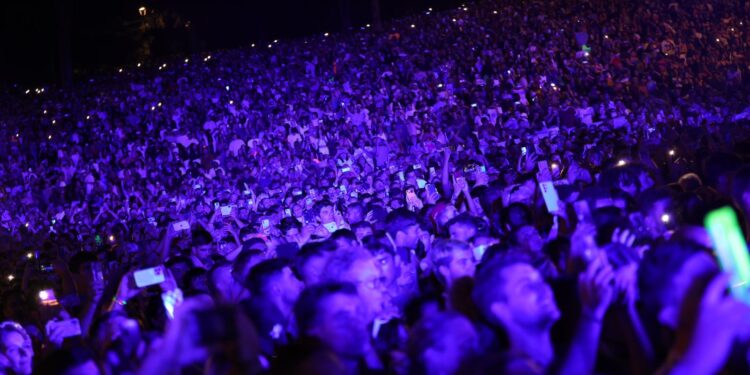 David Guetta convierte Castrelos en su pista de baile