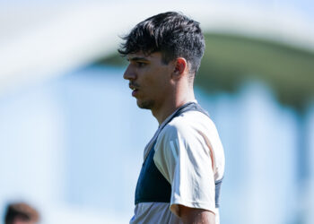 Benítez defiende la marcha de Gabri Veiga, que no estará ante el Real Madrid, a la “fuerte” liga saudí