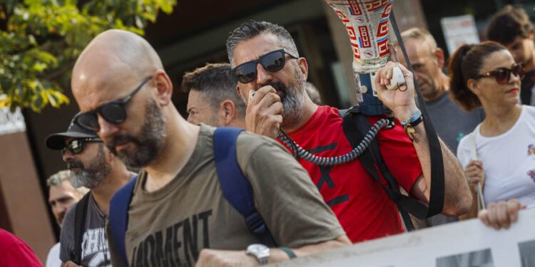 CC.OO. critica que CIG y UGT “claudicasen ante la patronal” al firmar el convenio provincial del metal