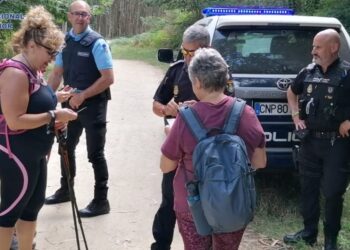 Policía Nacional y portuguesa patrullan el Camino a su paso por Vigo y Redondela
