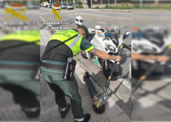 Sancionado con 1.200 euros en Vigo el conductor de un patinete que dio positivo en drogas en una vía interurbana