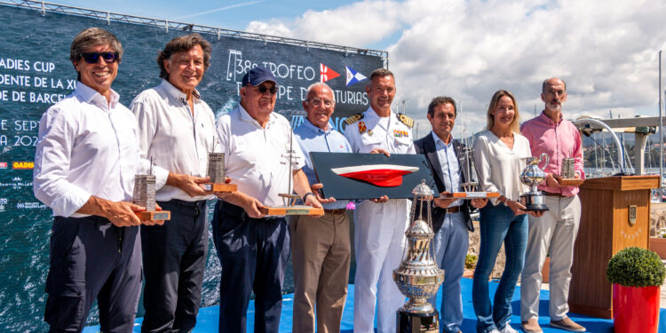 Baiona, capital de la vela con el Trofeo Príncipe de Asturias, los Premios Nacionales y el Mundial de J80