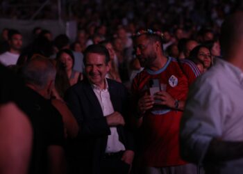 Caballero califica de “apoteósico” el paso de David Guetta por Vigo: “Nunca vi tanta gente en Castrelos”