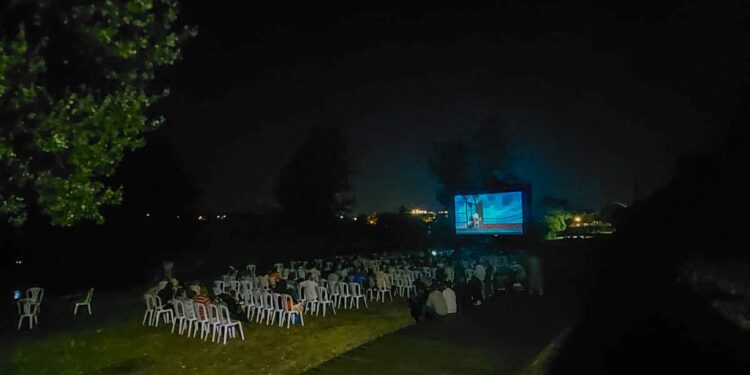 Cine al aire libre en el paseo fluvial de Tui con uno de los mejores filmes de animación de los últimos años