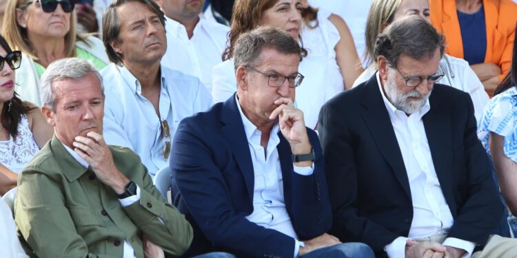 Rueda pide a Feijóo no ceder a «amenazas» para ser presidente y ofrece «seguir trabajando» para otra mayoría en Galicia