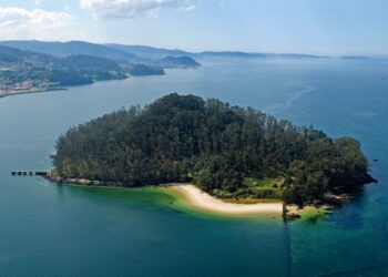 Mar de Ons organiza visitas guiadas a la isla de Tambo