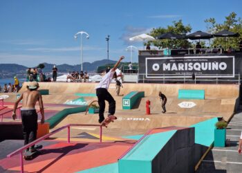 Jóvenes de toda España y deportistas de todo el mundo abarrotan Vigo durante O Marisquiño