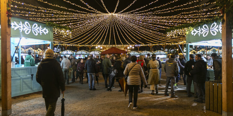 La asociación vecinal Zona Centro de Vigo pide reunirse con el comité de coordinación de la Navidad