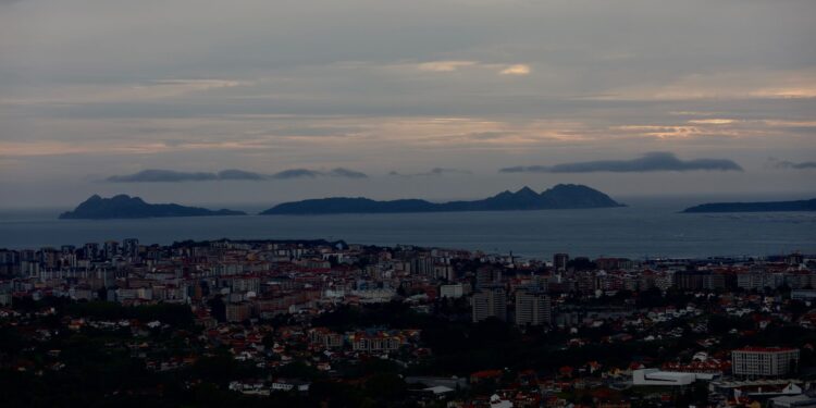 Un juzgado da la razón a una comunidad de propietarios de Vigo y ordena cerrar un piso turístico que causa molestias