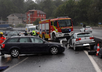 Dos heridos en Mos al acceder a la autovía un vehículo en sentido contrario