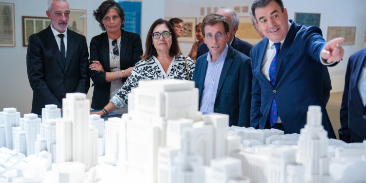 Madrid acoge una exposición que reivindica el papel del gallego Antonio Palacios como «arquitecto universal»