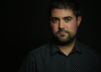 Lois Blanco, director de ‘Síbaris’: «Me acerco a la obra de Domingo Villar desde el respeto»