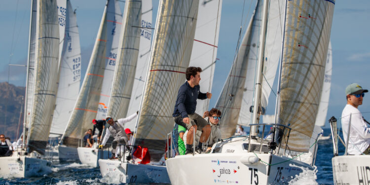 Ensayo general en Baiona para el séptimo Mundial del Monte Real