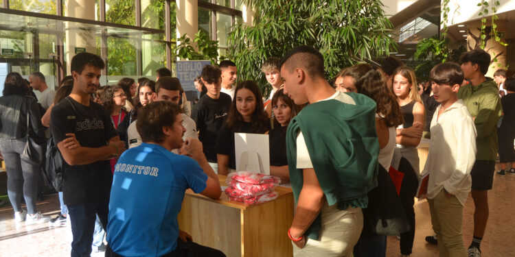 A Universidade de Vigo encara o inicio do curso dando a benvida ao seu novo alumnado