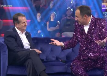 Pacto en ‘Land Rober’ para que Roberto Vilar encienda las luces de Navidad de Vigo con Caballero