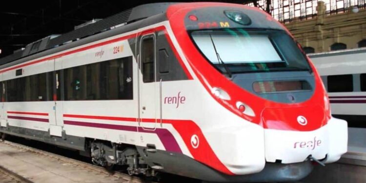 Una línea circular por las cuatro provincias y más cercanías para terminar con el abandono del tren de proximidad