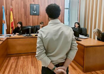 Acepta casi dos años de prisión por haber presionado a una menor viguesa para que le enviase fotos íntimas