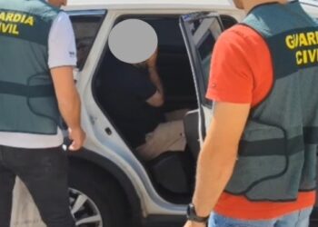 Detenido un vigués por más de una veintena de robos en vehículos en Lalín y Silleda