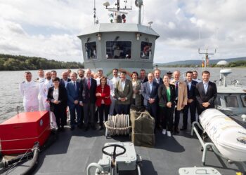 España y Portugal ratifican sus fronteras un año más con un acto simbólico en el río Miño