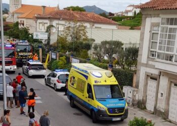 Sofocado el fuego en el vivero de Baiona tras reavivarse las llamas de madrugada
