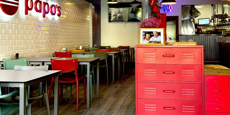 El Papo’s celebra el aniversario de su nueva ubicación con un concurso de bocatas: “Debe aspirar a ser mítico”