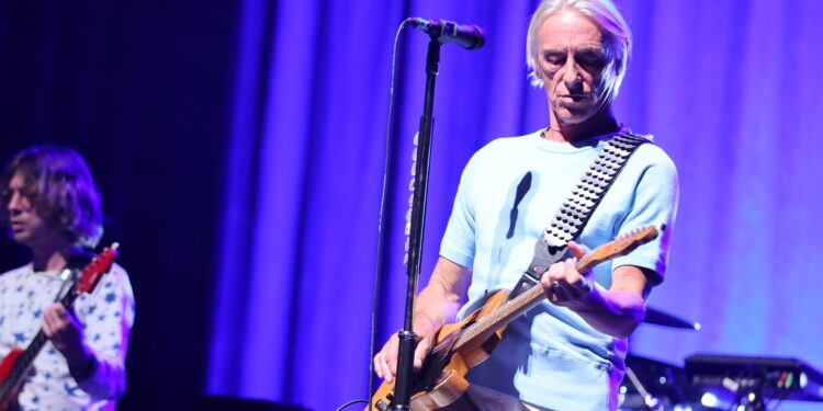 Paul Weller triunfa en el Auditorio Mar de Vigo 