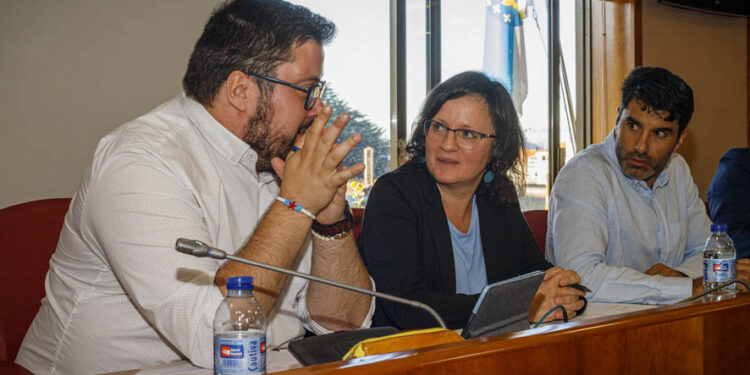 El BNG de Vigo pide que los 205 euros para libros de texto se den en centros públicos y según la renta