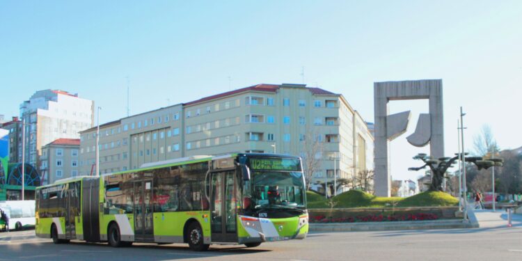 Los nuevos paros parciales de Vitrasa abarcan cuatro franjas horarias de lunes a viernes y dos en fin de semana
