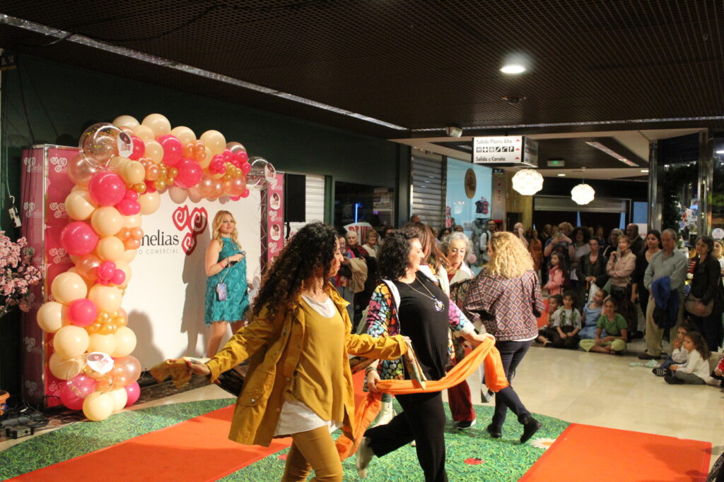 La Fashion Day de Camelias marca tendencias: moda y alegría en el "evento más importante del año"