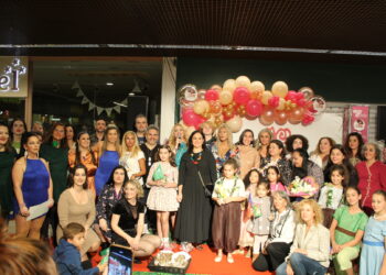La Fashion Day de Camelias marca tendencias: moda y alegría en el «evento más importante del año»