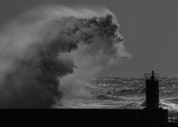 Aline deja a su paso cientos de incidencias y un puñado de imágenes asombrosas