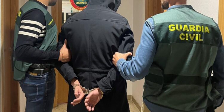 Detenido un vecino de Vigo por estafar 750 euros en inversiones con criptomonedas