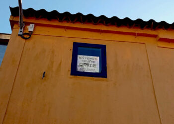 Grite porque aquí no hay timbre