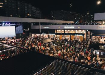 Vialia Vigo recibe casi un millón de visitantes en septiembre, coincidiendo con su segundo aniversario