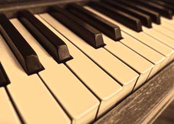 Descubriendo las ventajas de aprender a tocar el piano con lecciones privadas