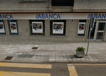 Dos hombres atracan una sucursal bancaria en O Porriño