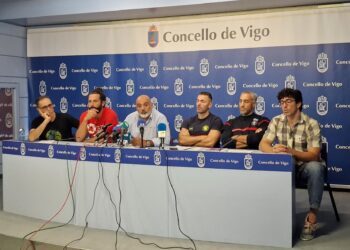 Bomberos acusan al gobierno de Vigo de “mentir” sobre los efectivos del día del incendio mortal