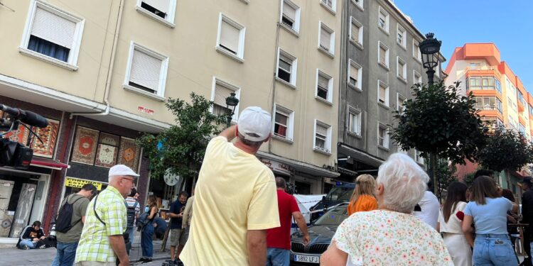 El edificio incendiado en Vigo estaba pendiente de desalojo, pero no presentaba daños estructurales