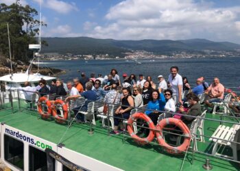 La apuesta por las excursiones a la isla de Tambo surte efecto: 5.500 visitantes y nuevas fechas en octubre