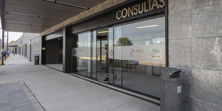 ¿Álvaro Cunqueiro o Povisa? Se abre el proceso para cambiar de hospital en Vigo: así se puede tramitar