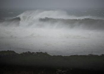 Alerta naranja por temporal costero en las provincias de A Coruña y Pontevedra para la tarde de este jueves