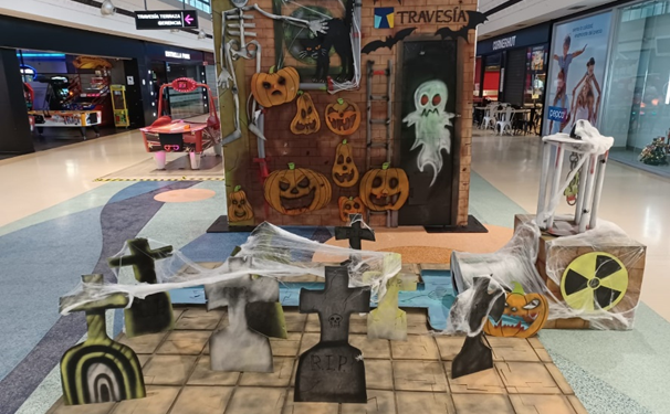 Photocall, talleres terroríficos y pintacaras para celebrar el Samaín en el Travesía de Vigo