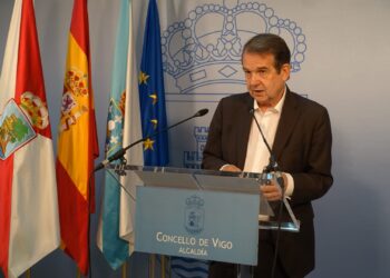 Caballero critica que el Imserso margine a Vigo con sus decisiones frente a Santiago y Pontevedra