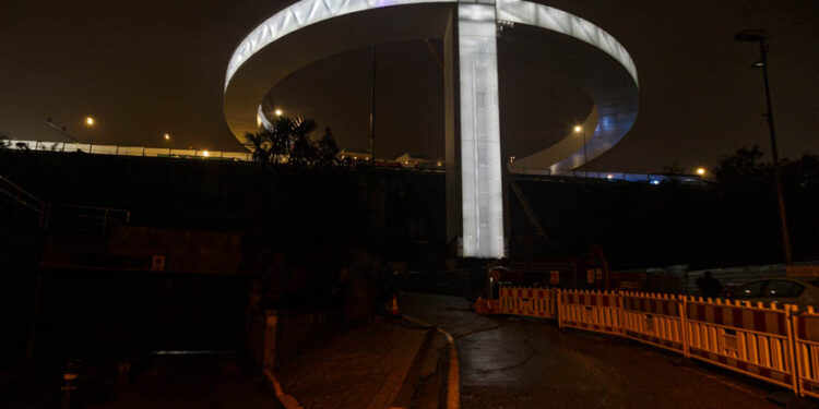 El Halo se ilumina entre gritos y con la ‘V’ de Vigo más polémica