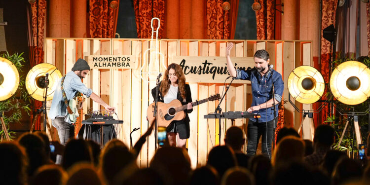 Nena Daconte y Rafa Centeno maridan en Vigo