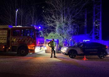 Hallan el cadáver de una mujer junto a unos contenedores en O Porriño