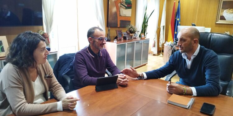 O Porriño agradece la «respuesta ejemplar» de los vecinos ante la acogida de inmigrantes y pide respeto a su privacidad