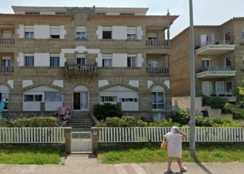 Macabro hallazgo en el antiguo hotel Playa América: restos óseos humanos bajo el ascensor